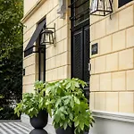 Bed & Breakfast V - Petit 3*