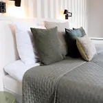 Bed & Breakfast V - Petit 3*