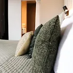 Bed & Breakfast V - Petit