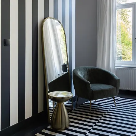 V - Luxe Couette-café 3*