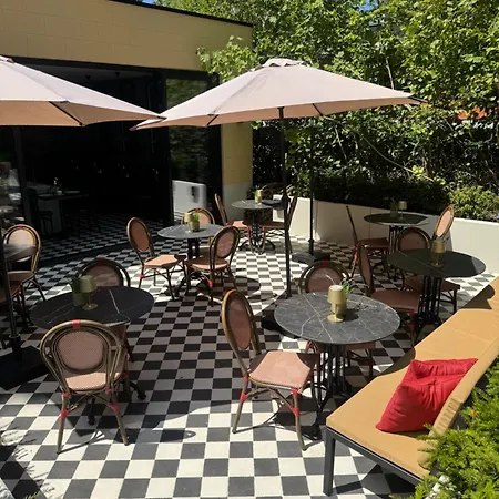 V - Luxe Valkenburg aan de Geul