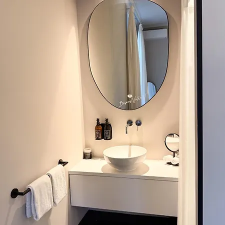 V - Petit 住宿加早餐酒店