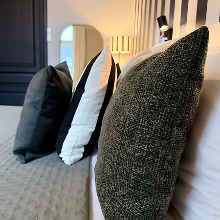 V - Luxe Valkenburg aan de Geul