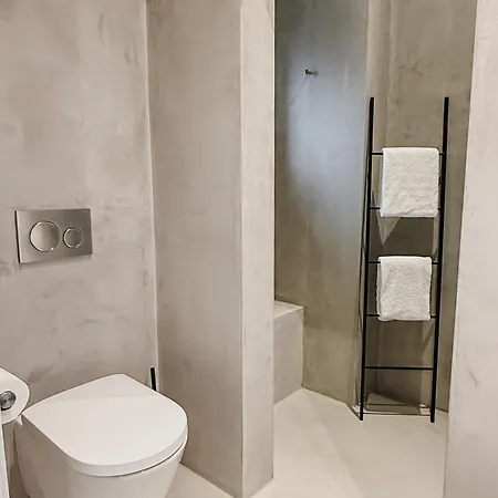 V - Petit Oda ve Kahvaltı Valkenburg aan de Geul