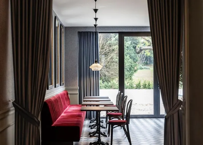 V - Petit Bed and breakfast