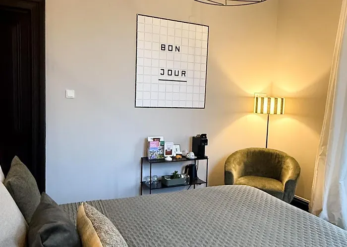 V - Petit Bed and breakfast