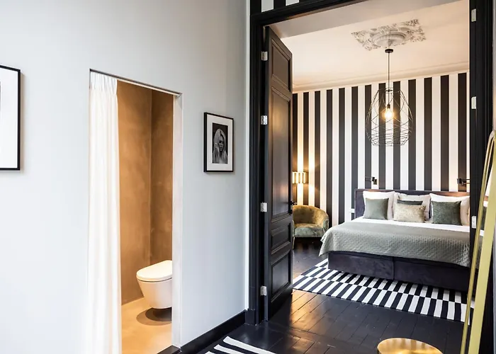 V - Petit فندق مبيت وإفطار Valkenburg aan de Geul